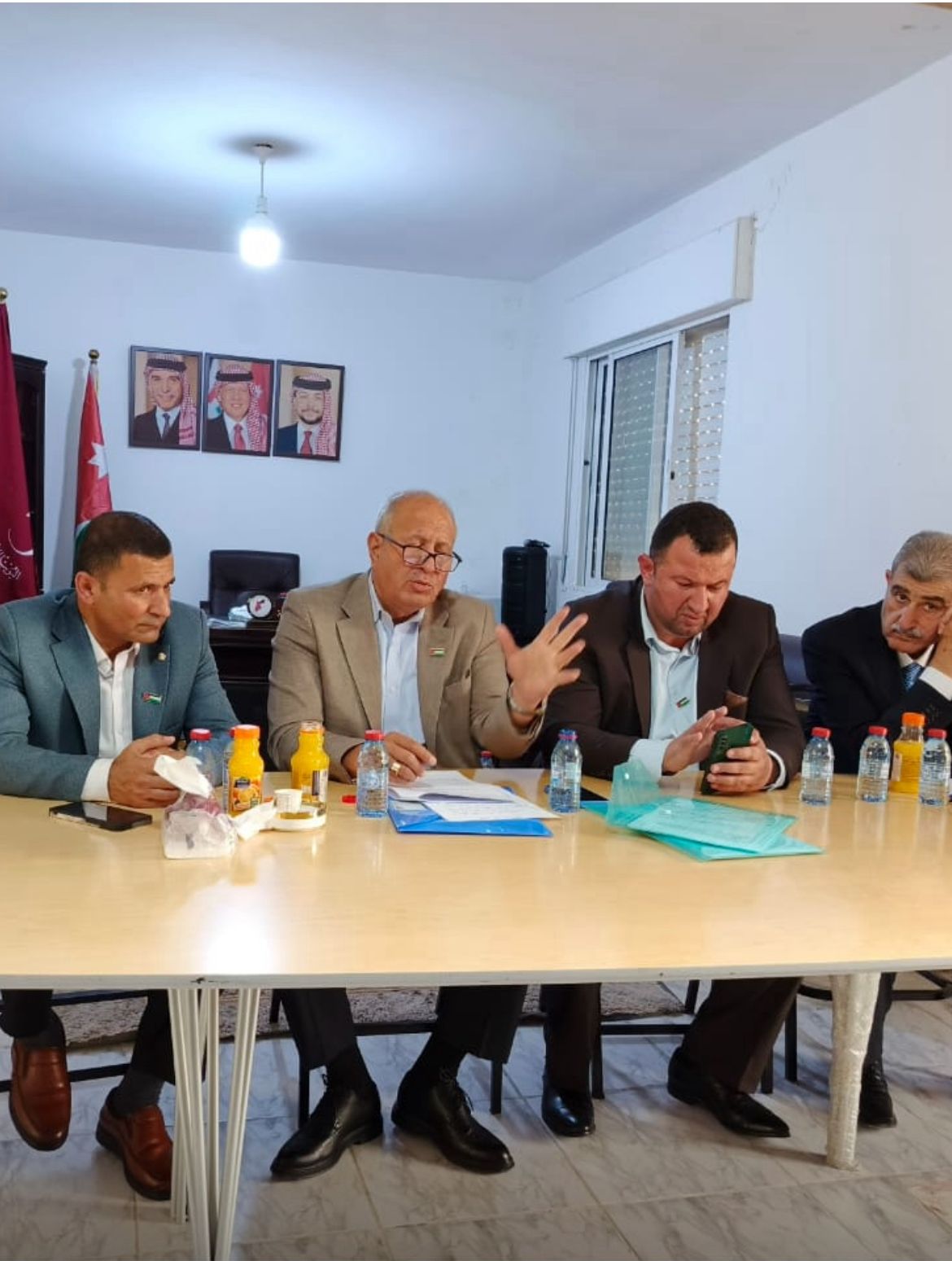 Madar Al-Saa Images 0.8208560676972617