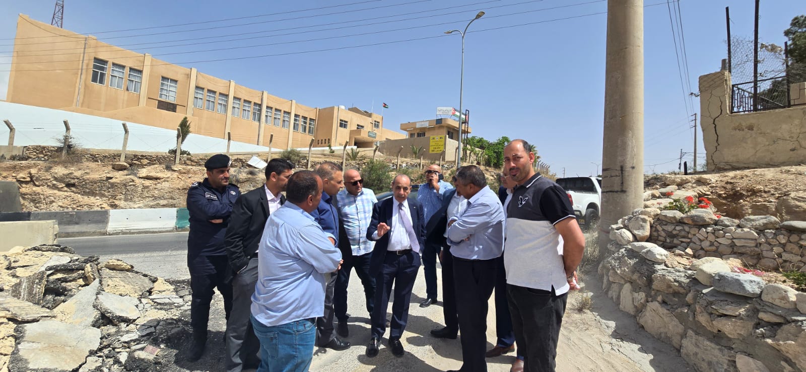 Madar Al-Saa Images 0.9764354905268869