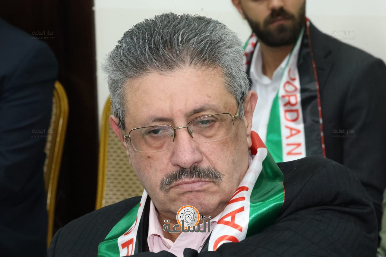 Madar Al-Saa Images 0.4223677564560496