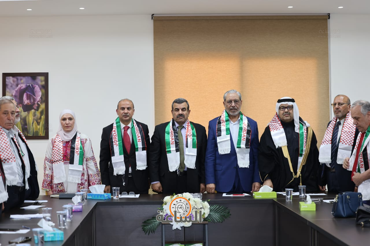 Madar Al-Saa Images 0.8837342368021275