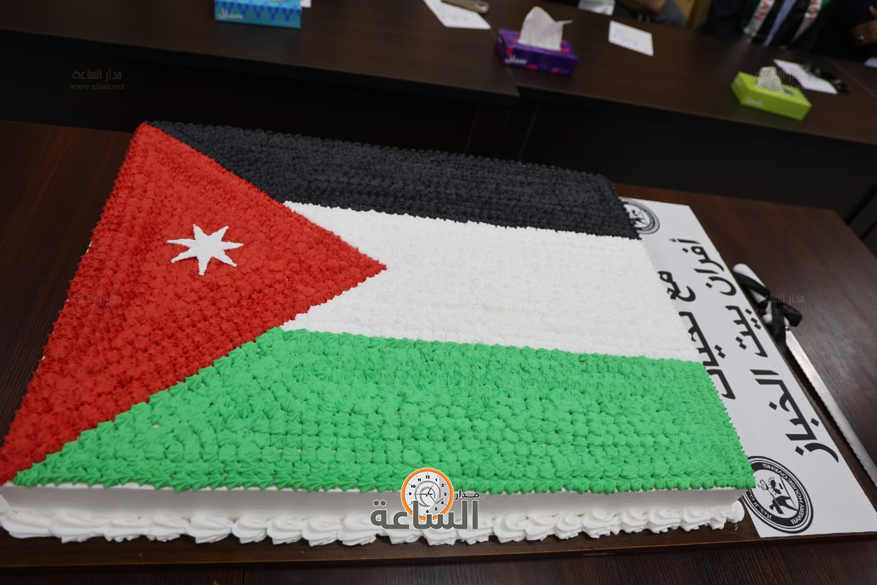 Madar Al-Saa Images 0.42515366026313706