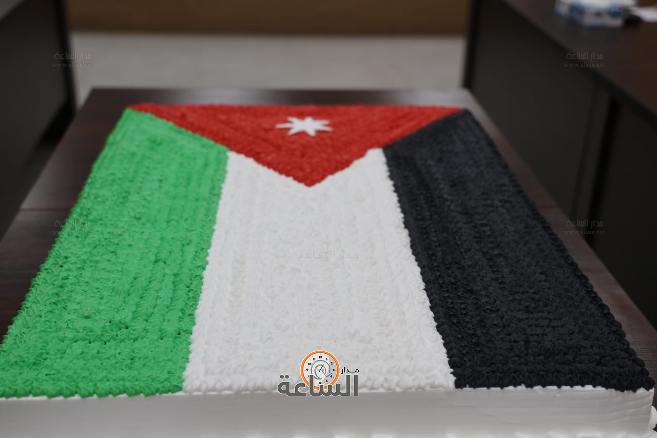 Madar Al-Saa Images 0.04326062091699856