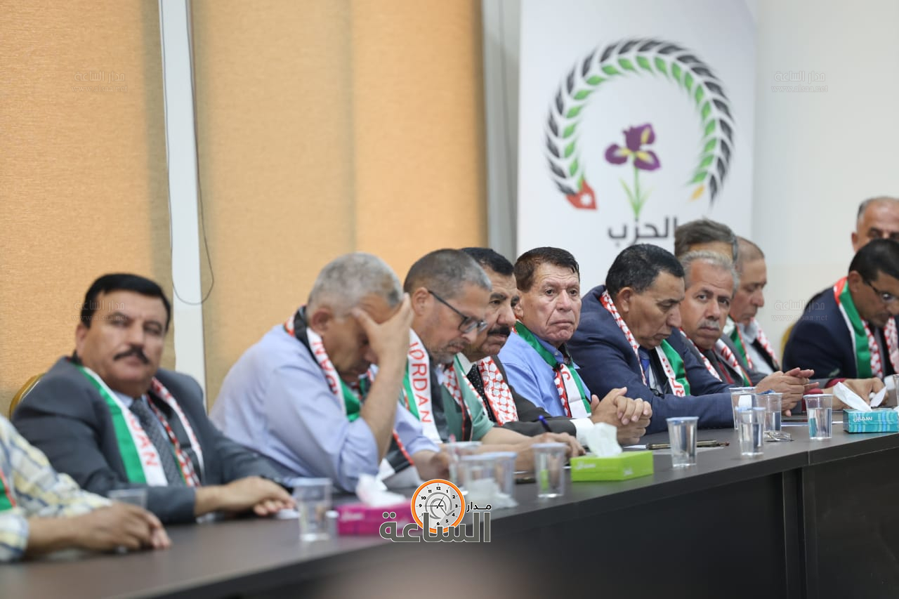 Madar Al-Saa Images 0.09610695342596998