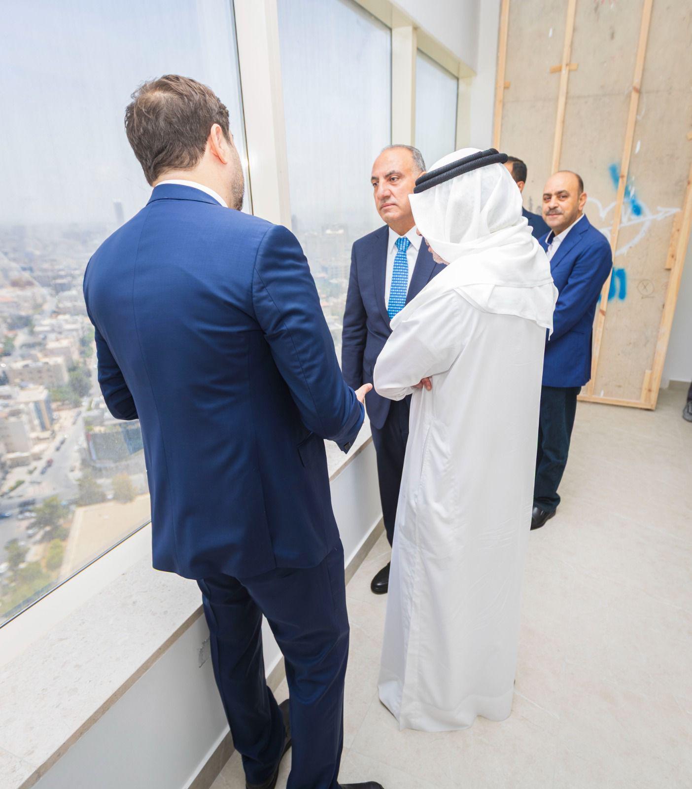 Madar Al-Saa Images 0.4627220102959887