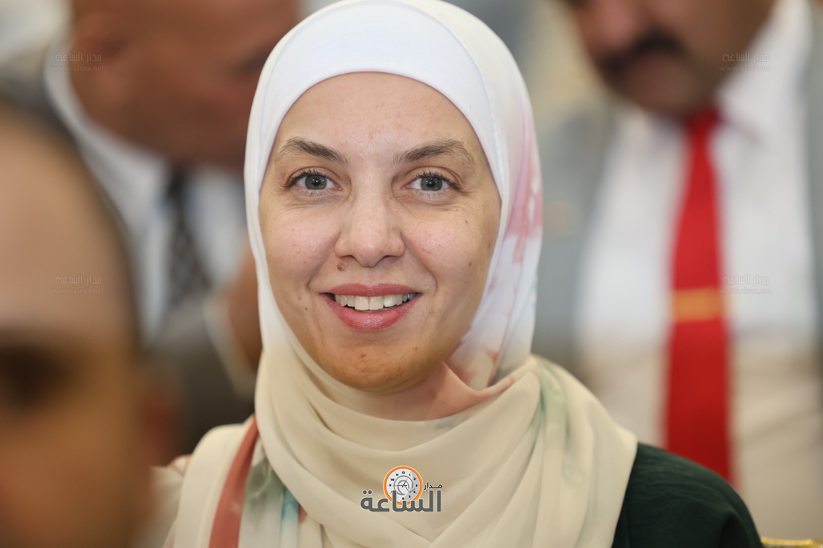 Madar Al-Saa Images 0.2370452602449269