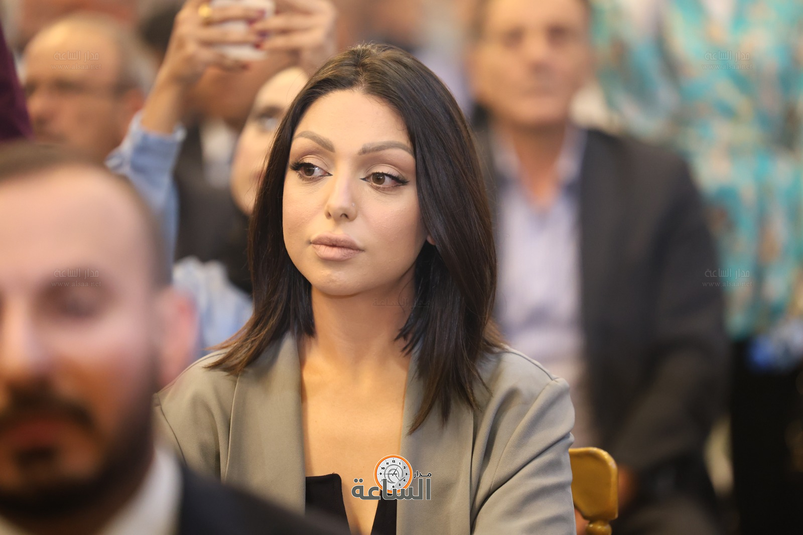 Madar Al-Saa Images 0.8823845437966134