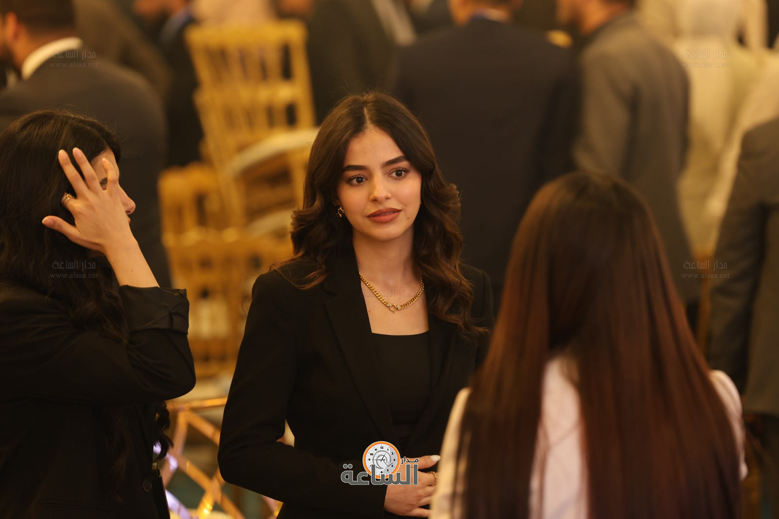 Madar Al-Saa Images 0.7414550161345742