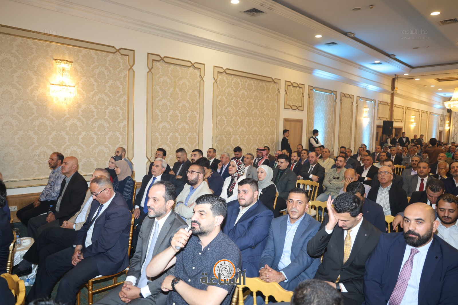 Madar Al-Saa Images 0.4938207178809193