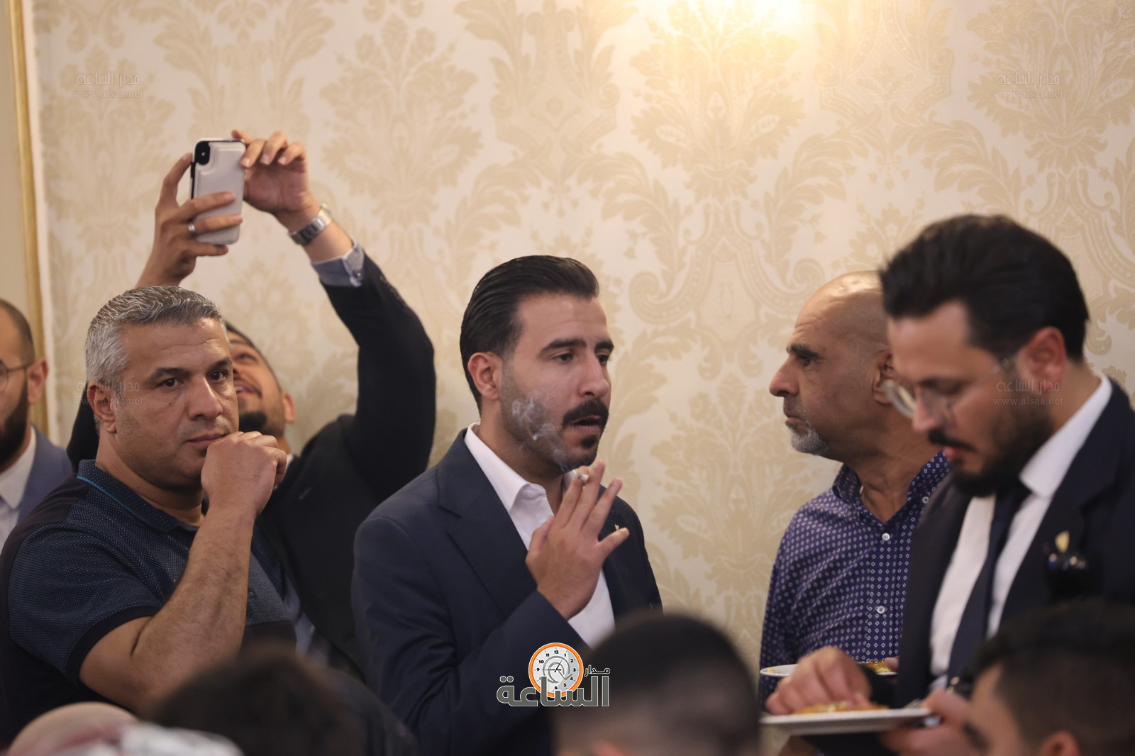 Madar Al-Saa Images 0.7127754823754825