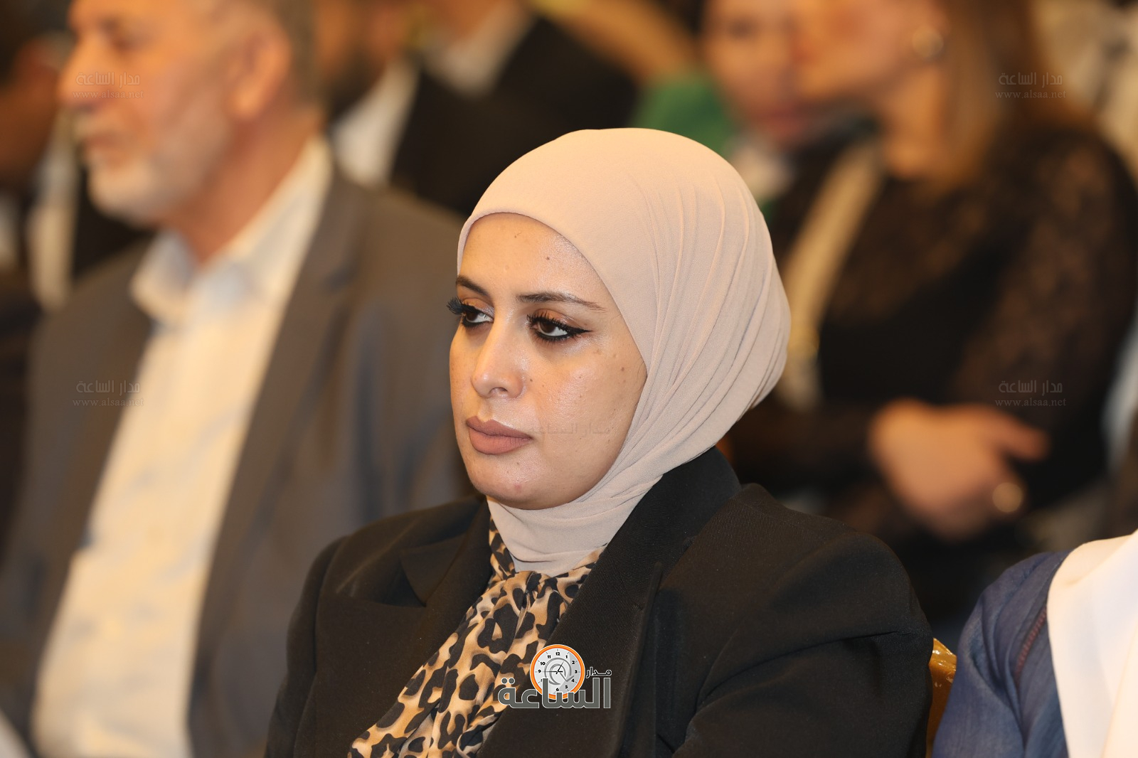 Madar Al-Saa Images 0.5156147219368591