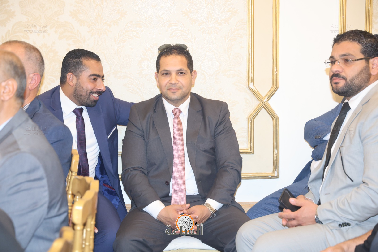 Madar Al-Saa Images 0.48095612264671517