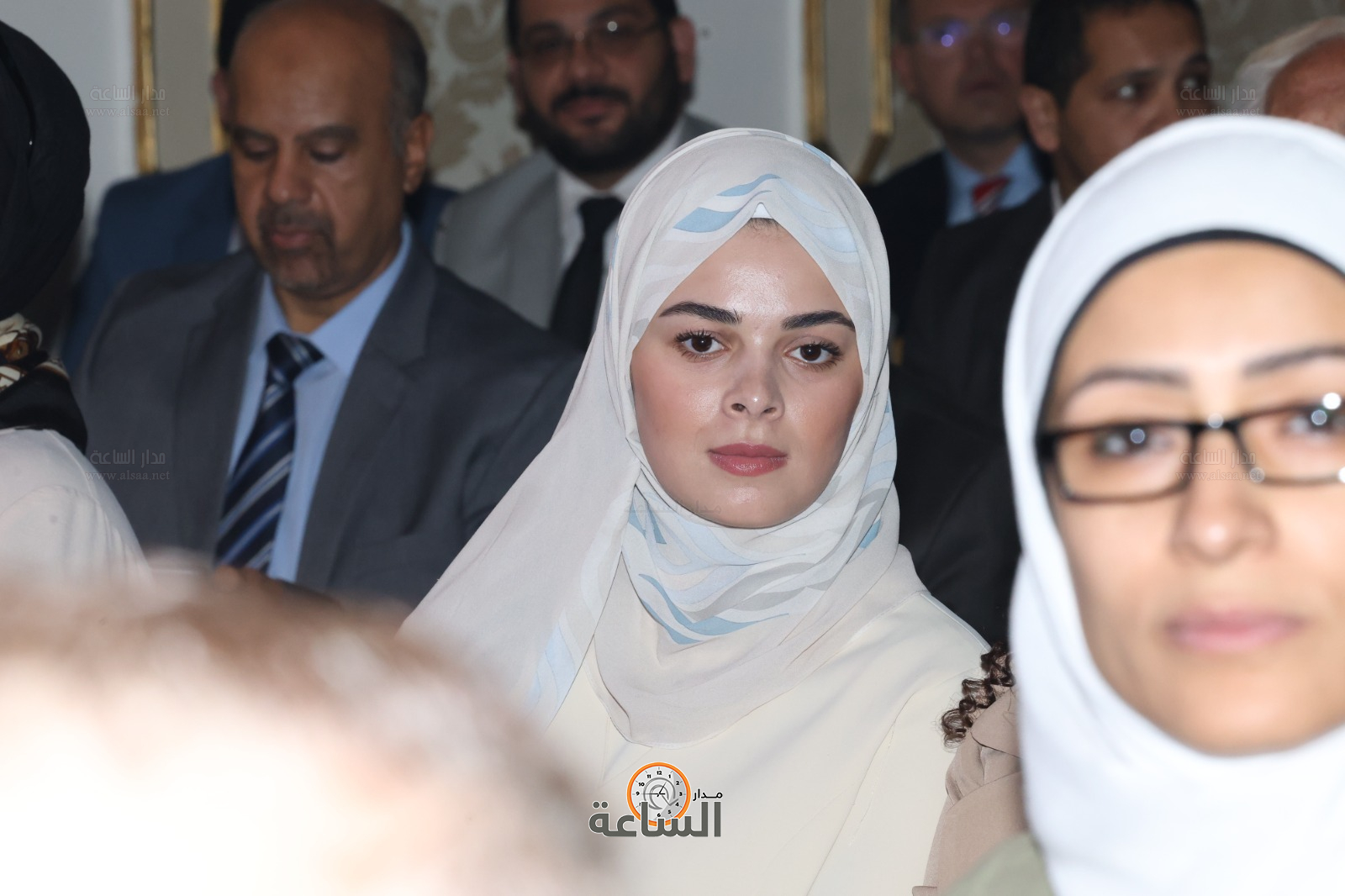 Madar Al-Saa Images 0.1477736175321619