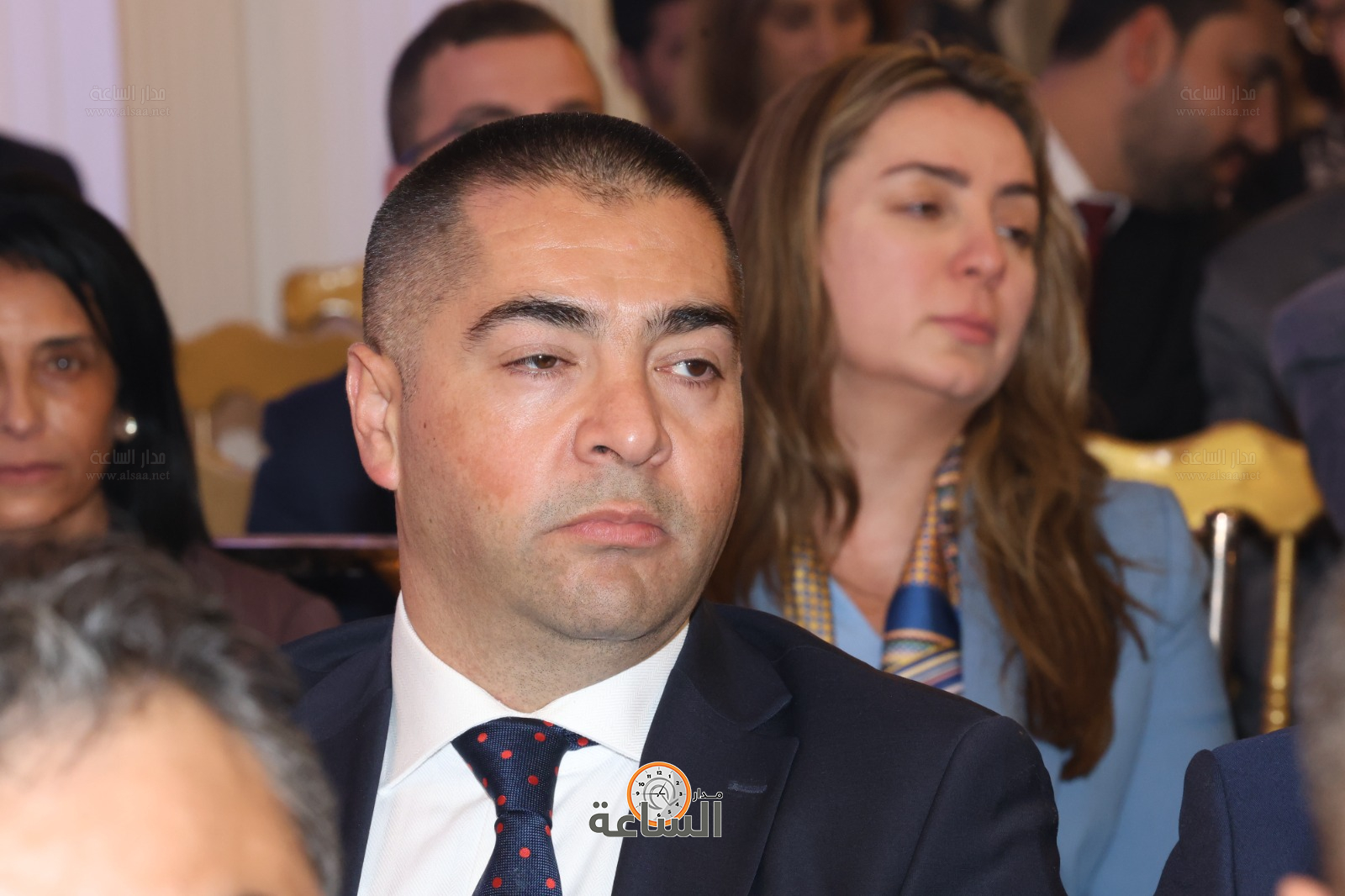 Madar Al-Saa Images 0.4449109805346312