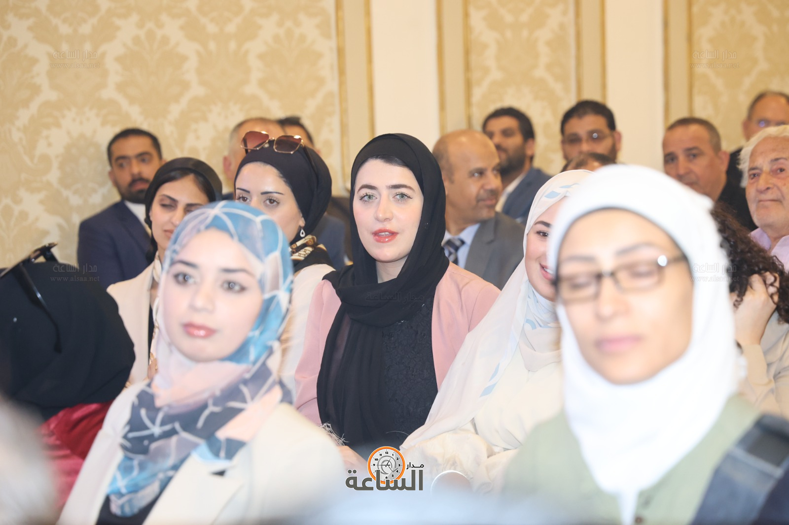 Madar Al-Saa Images 0.37303798180923486