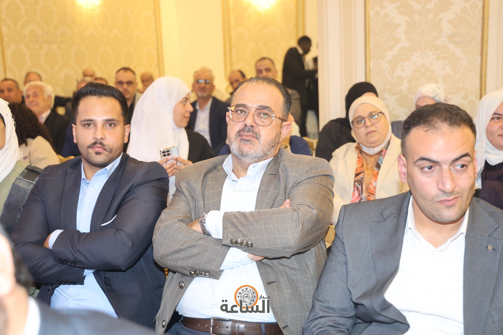 Madar Al-Saa Images 0.1303090724514231