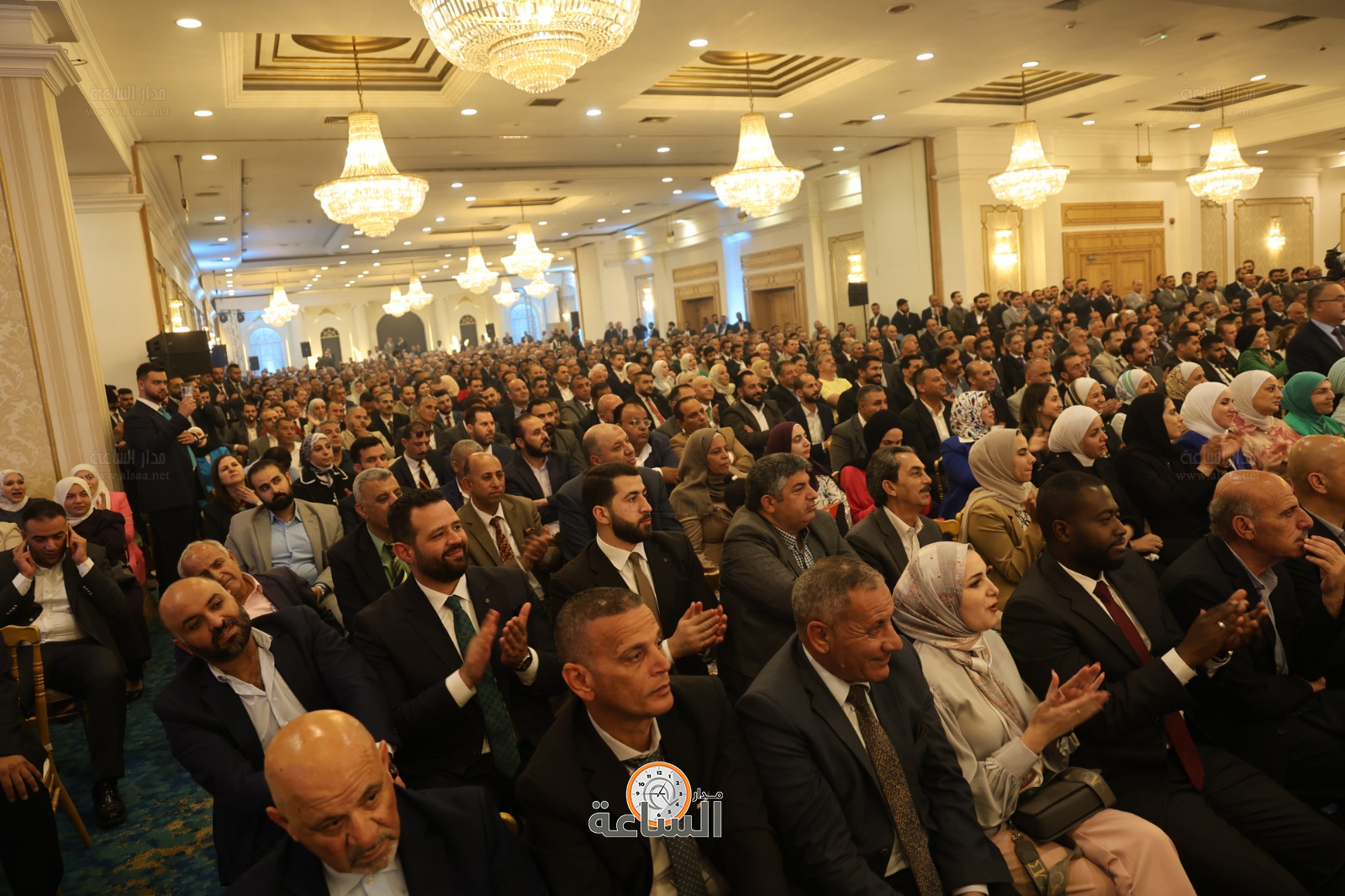 Madar Al-Saa Images 0.22105095801023544