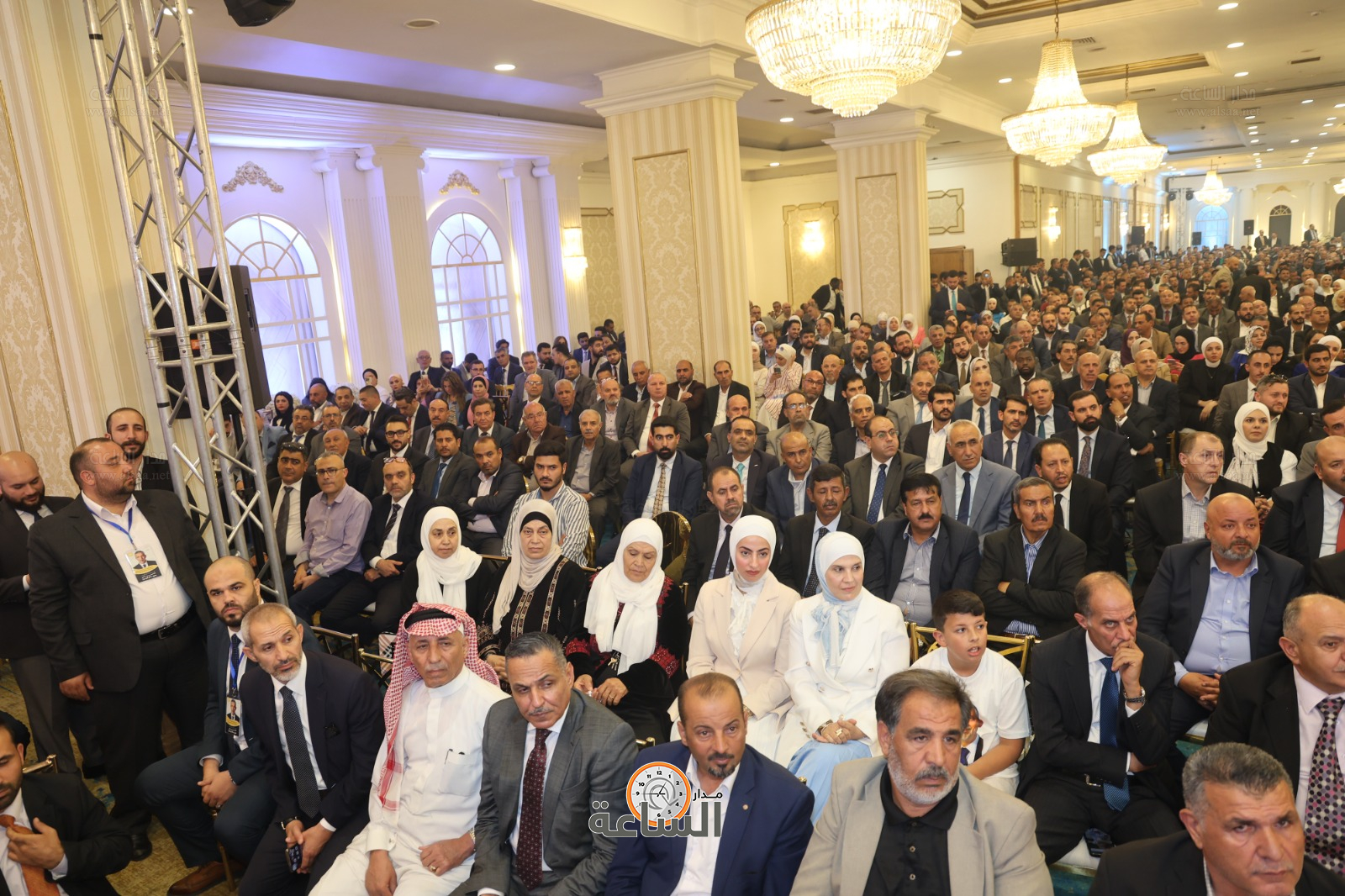 Madar Al-Saa Images 0.7089492942480908