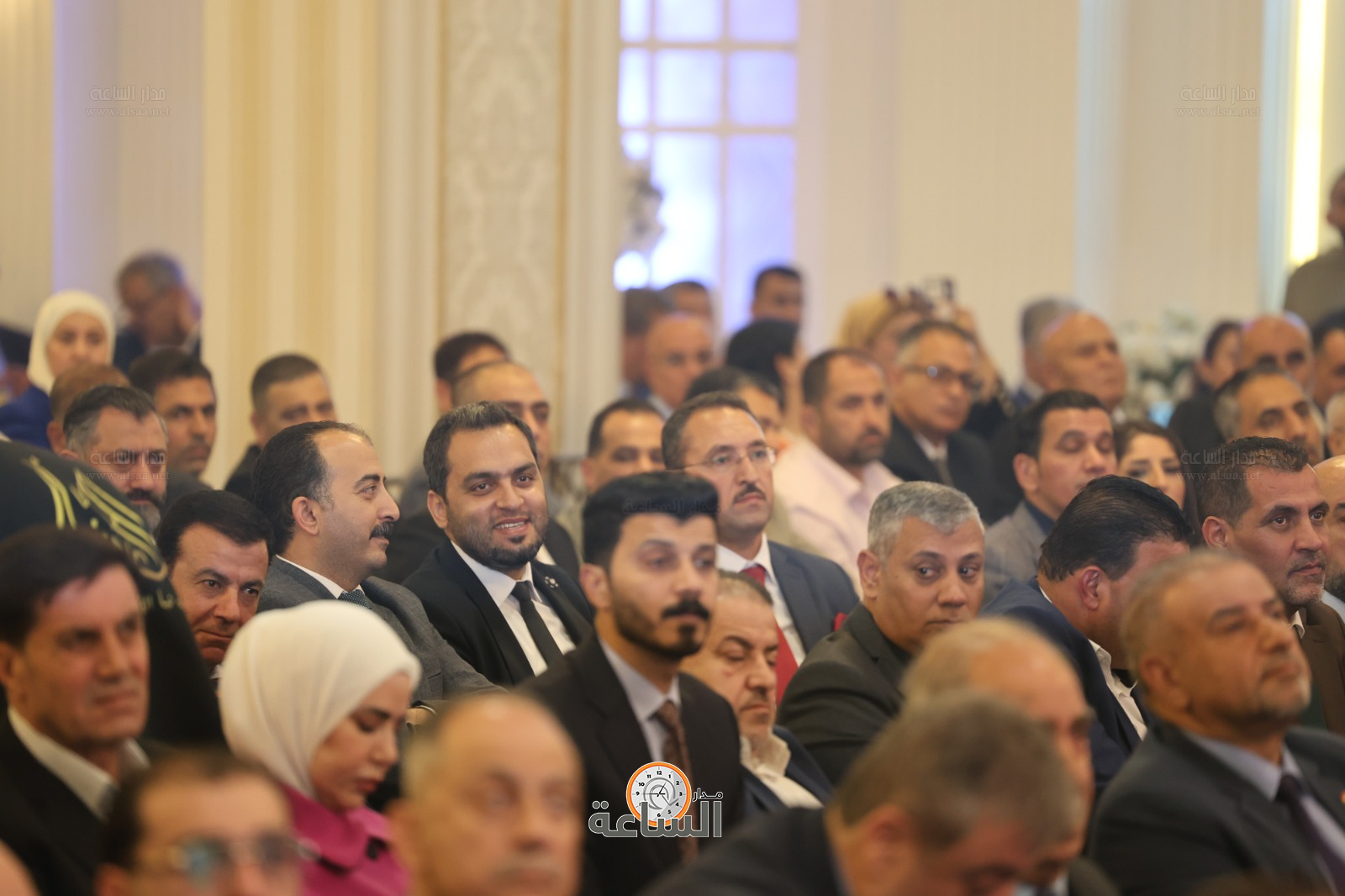 Madar Al-Saa Images 0.8337571859637368