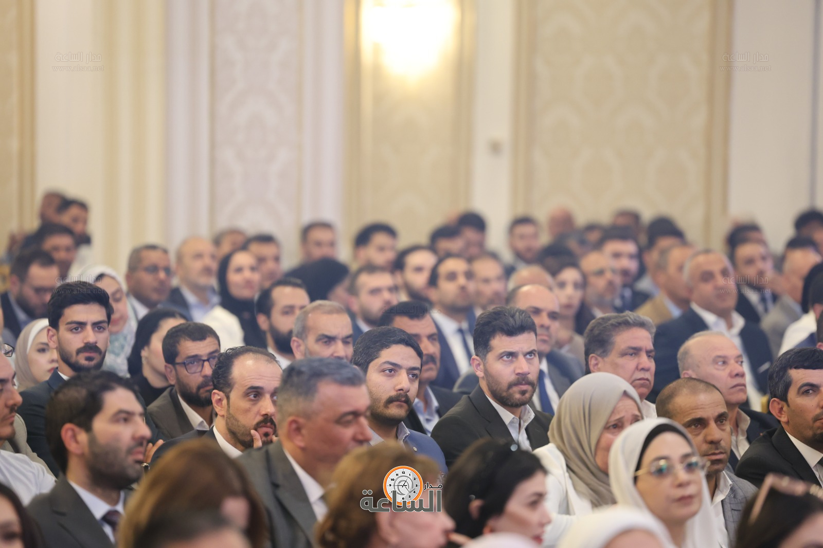 Madar Al-Saa Images 0.24152271786352342