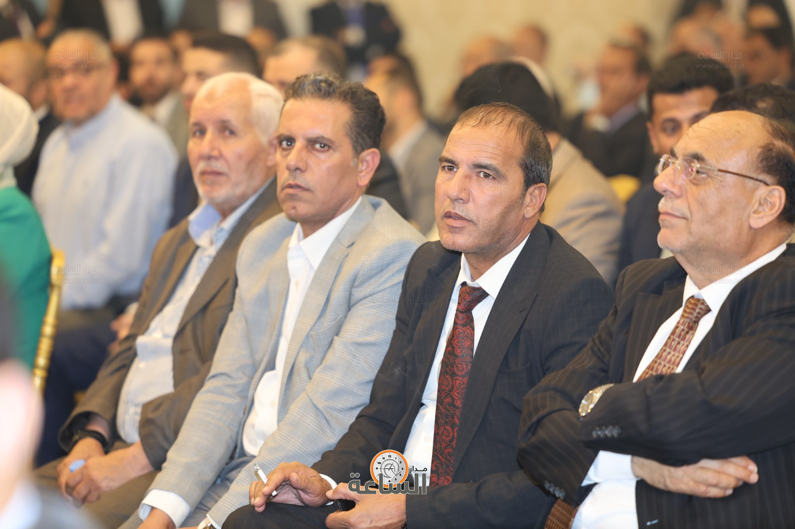 Madar Al-Saa Images 0.5573014057365634