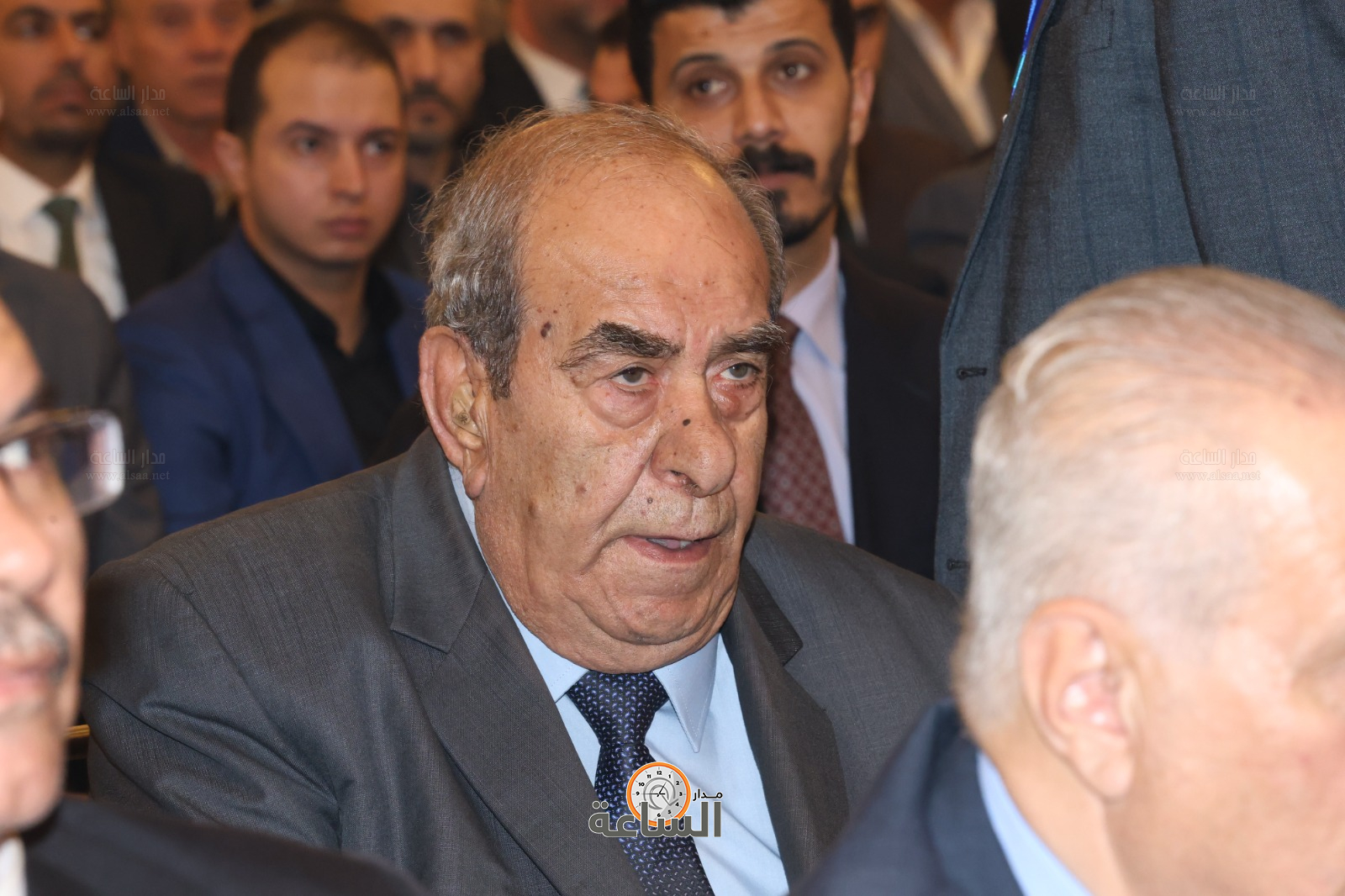 Madar Al-Saa Images 0.7593675851694728