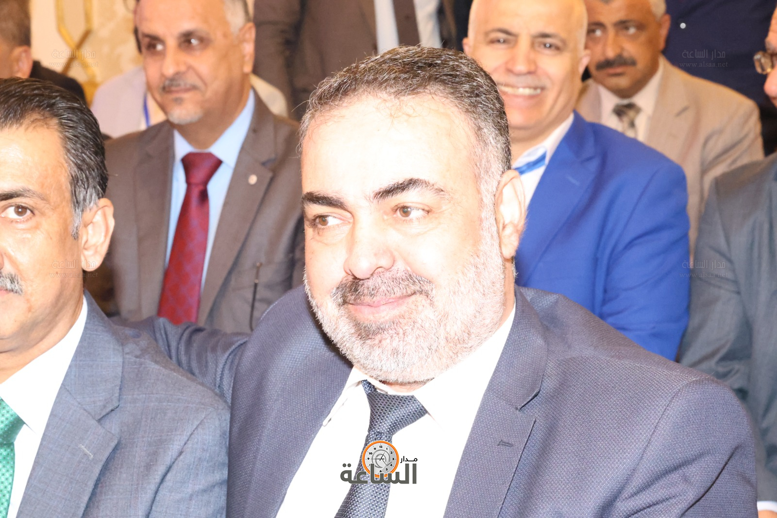 Madar Al-Saa Images 0.03930522841685802