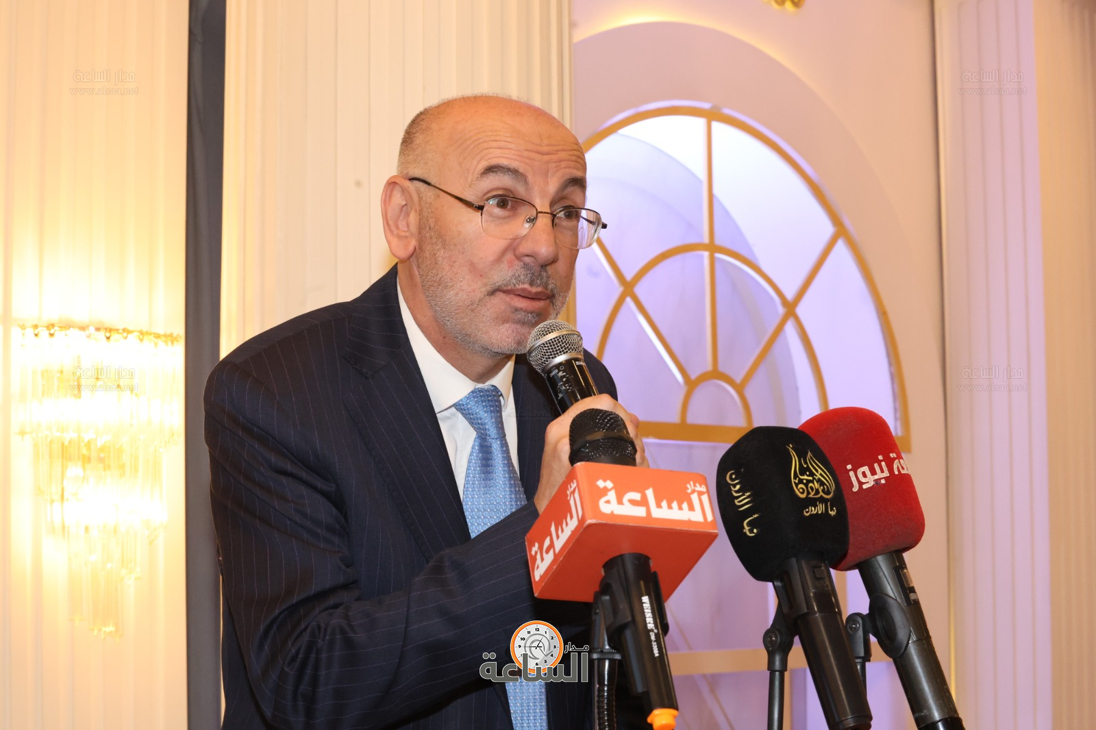 Madar Al-Saa Images 0.4758173493980907