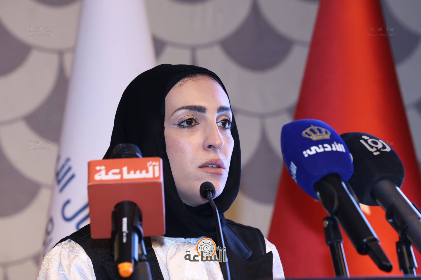 Madar Al-Saa Images 0.5386880277490758