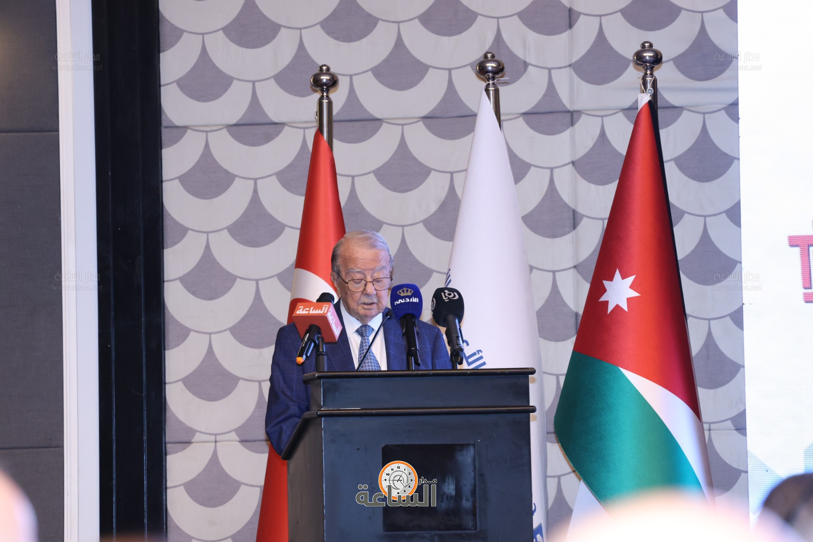 Madar Al-Saa Images 0.6247068366948145