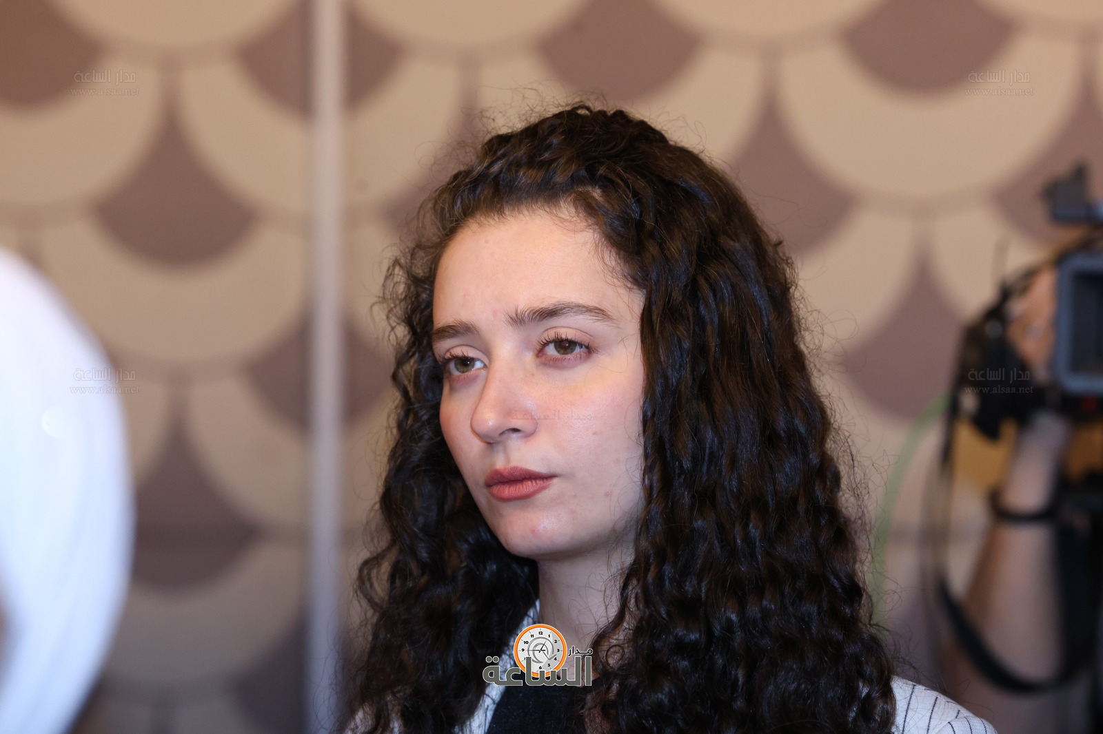 Madar Al-Saa Images 0.533373732657834