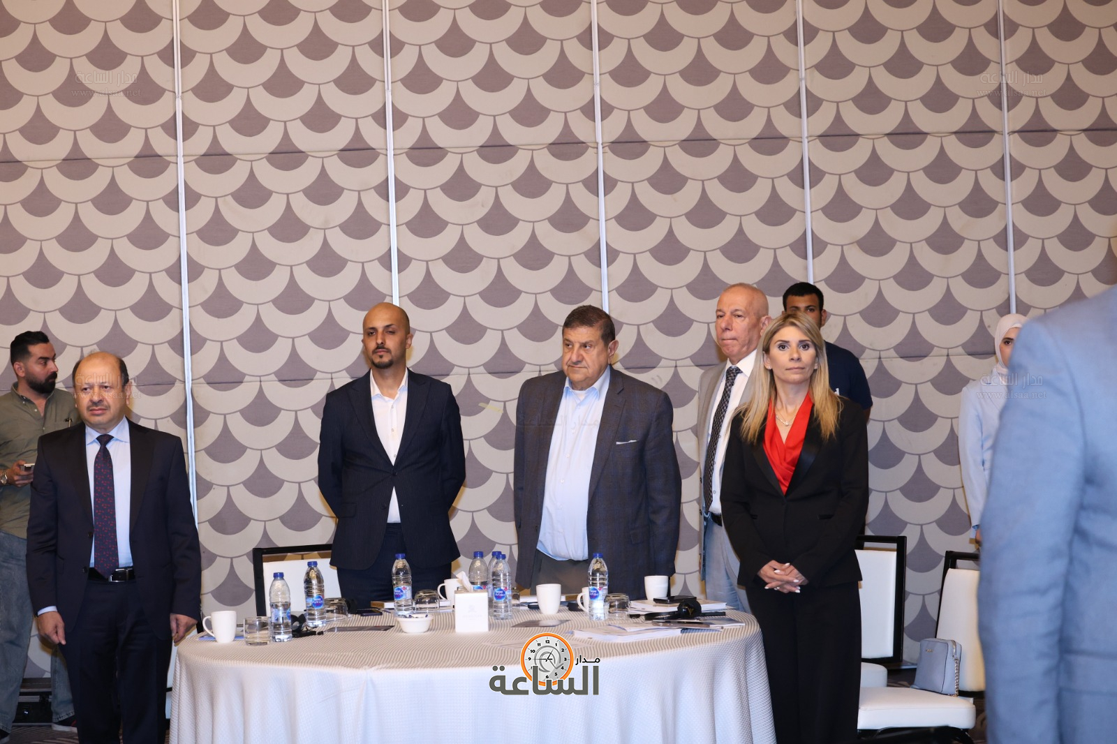 Madar Al-Saa Images 0.8808393693096865