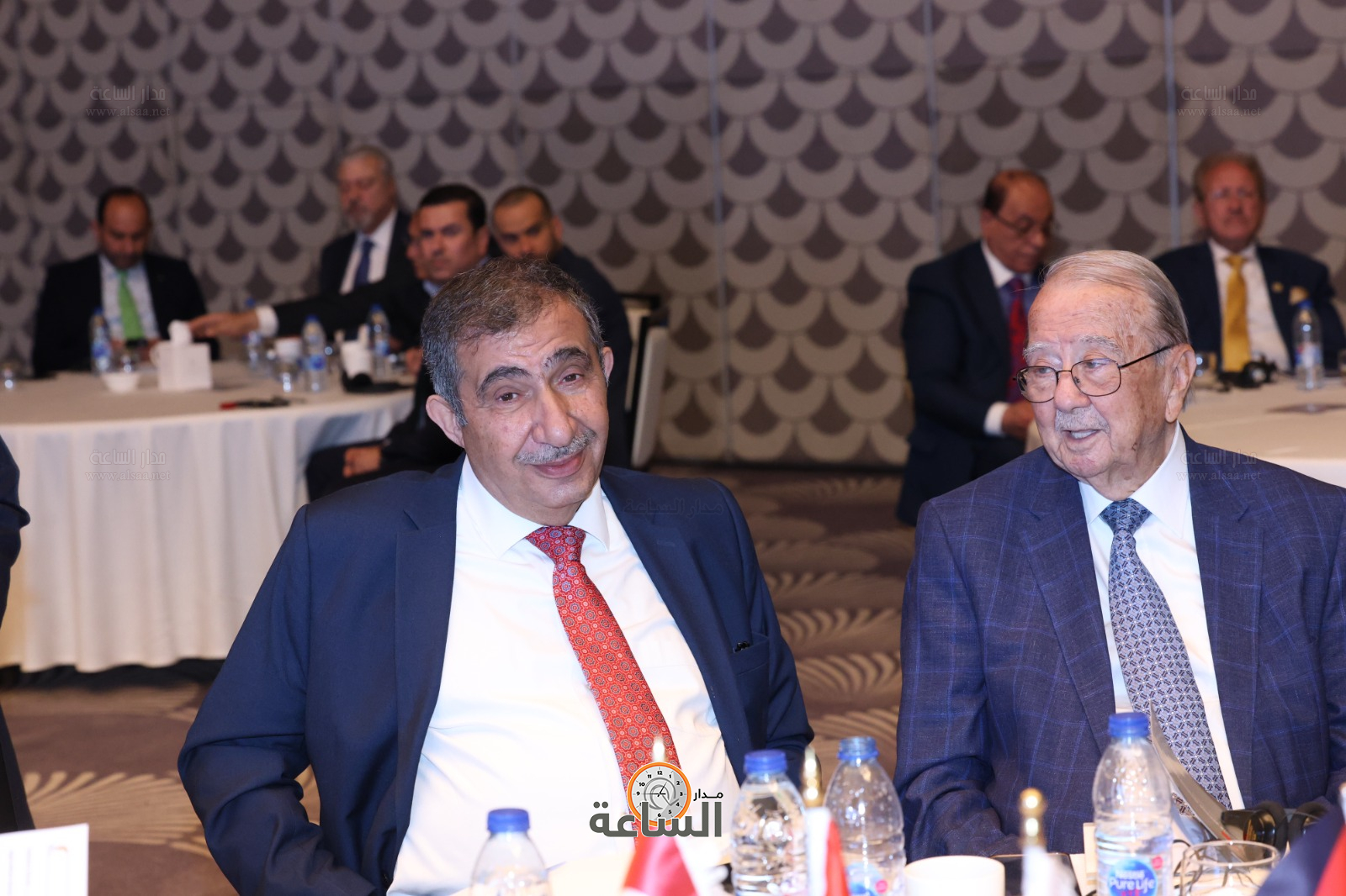 Madar Al-Saa Images 0.2560882750607564