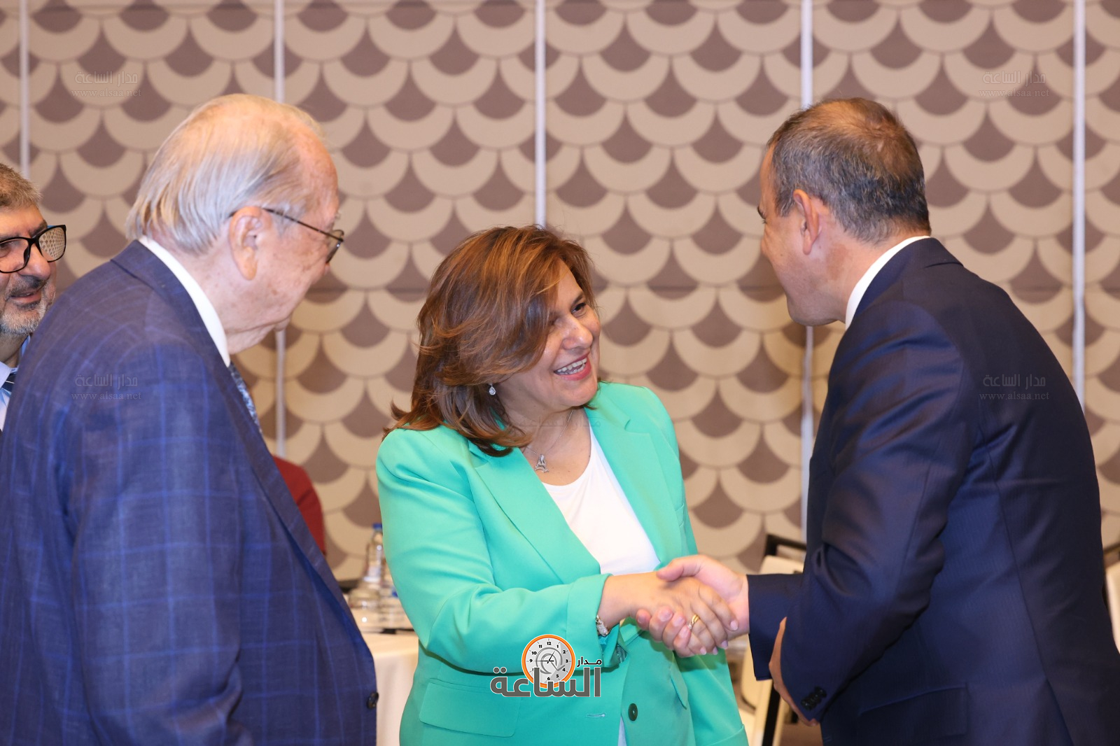 Madar Al-Saa Images 0.536870805121911