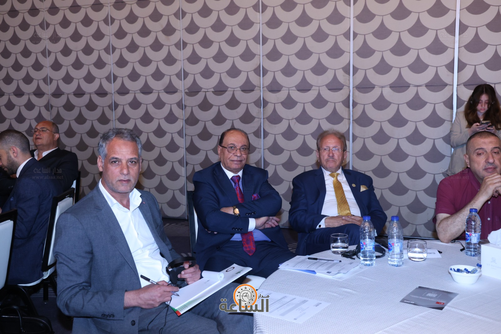 Madar Al-Saa Images 0.09858662228969839