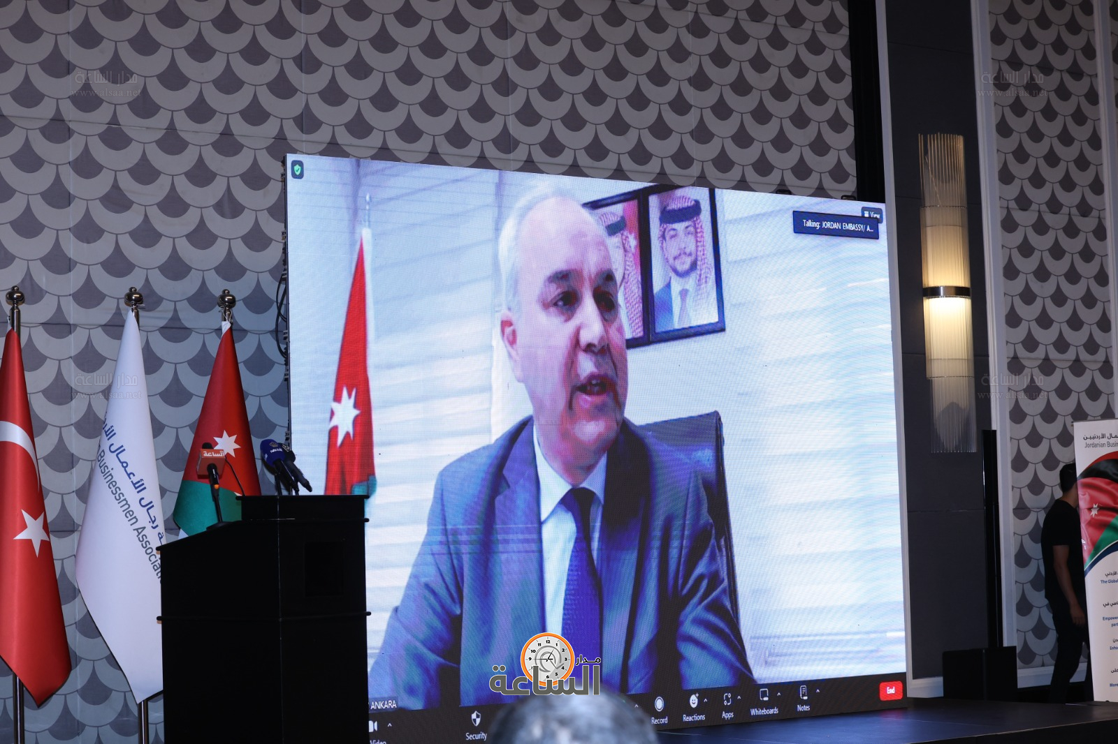 Madar Al-Saa Images 0.8626893270472241