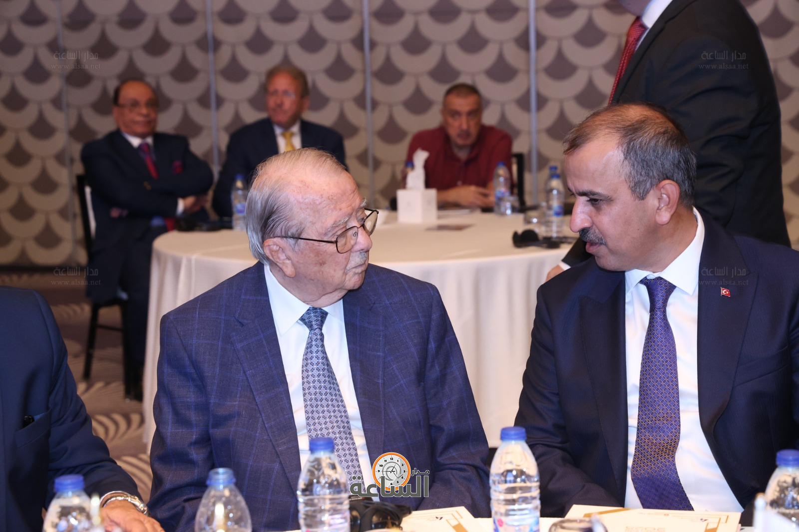 Madar Al-Saa Images 0.2485836571827823