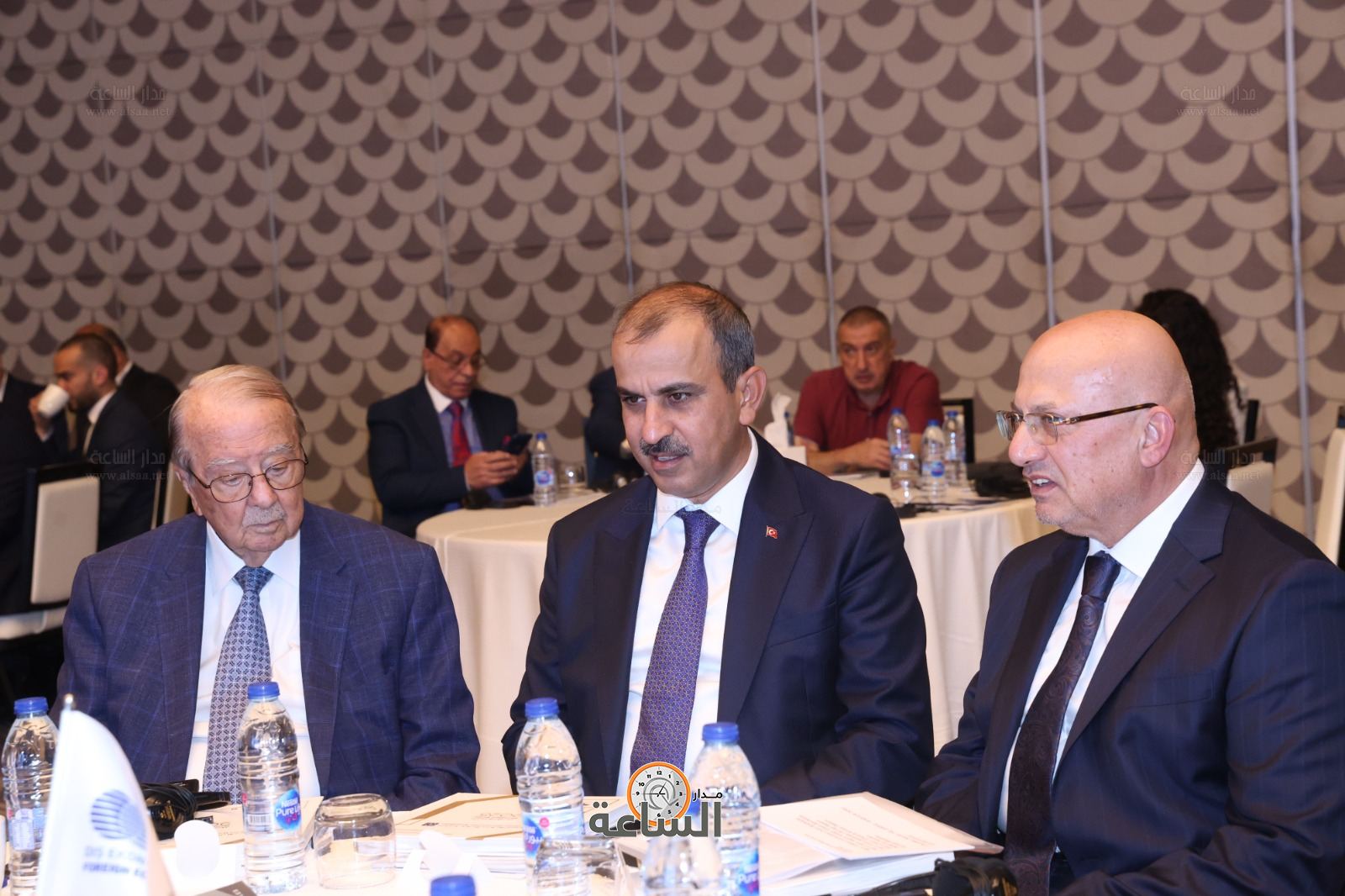 Madar Al-Saa Images 0.7130704623620927