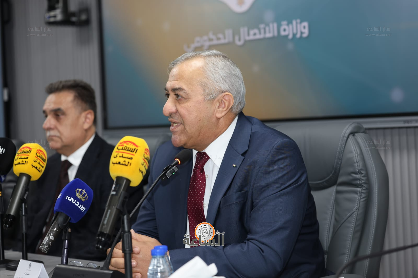 Madar Al-Saa Images 0.12075146469392462