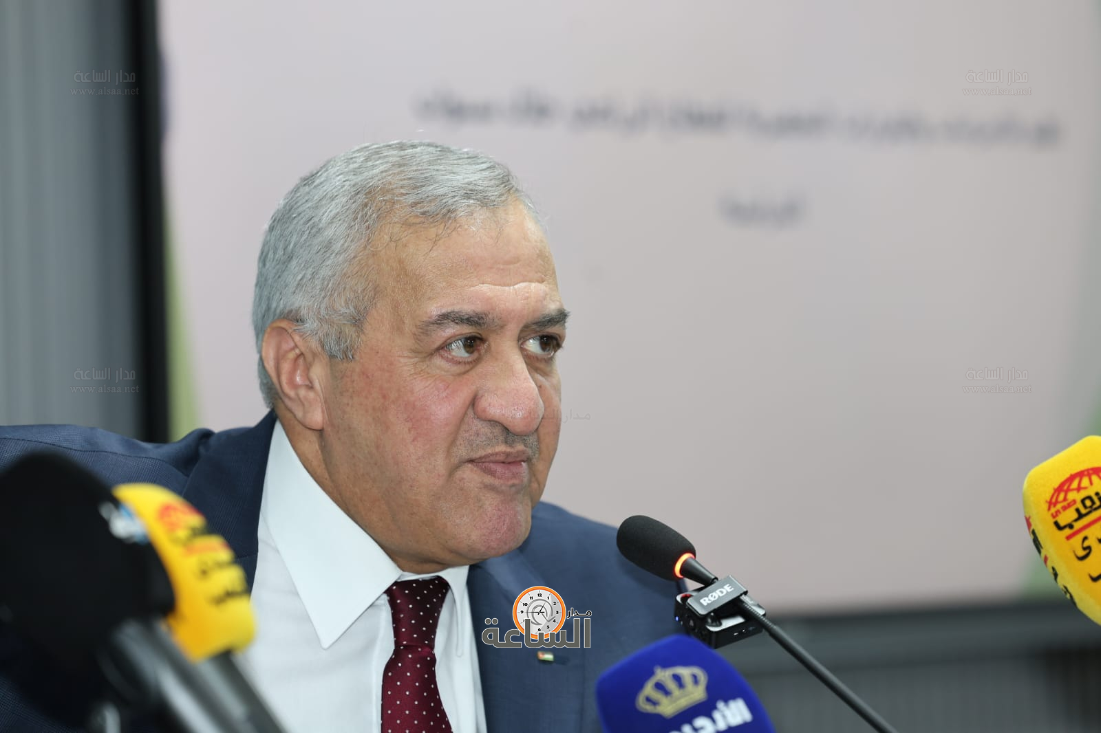 Madar Al-Saa Images 0.3156346939806899