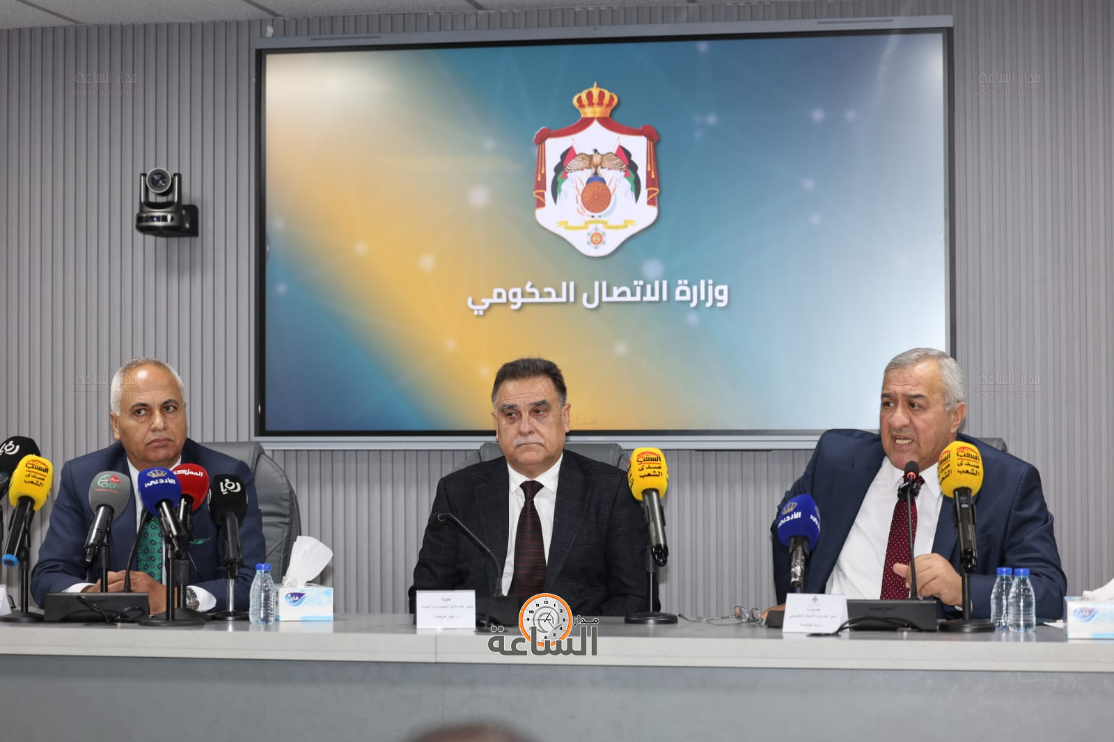 Madar Al-Saa Images 0.41518232188182436