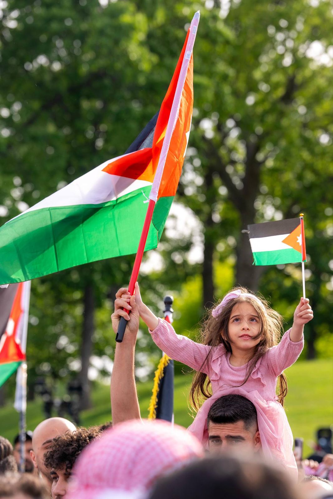 Madar Al-Saa Images 0.08872670642742908