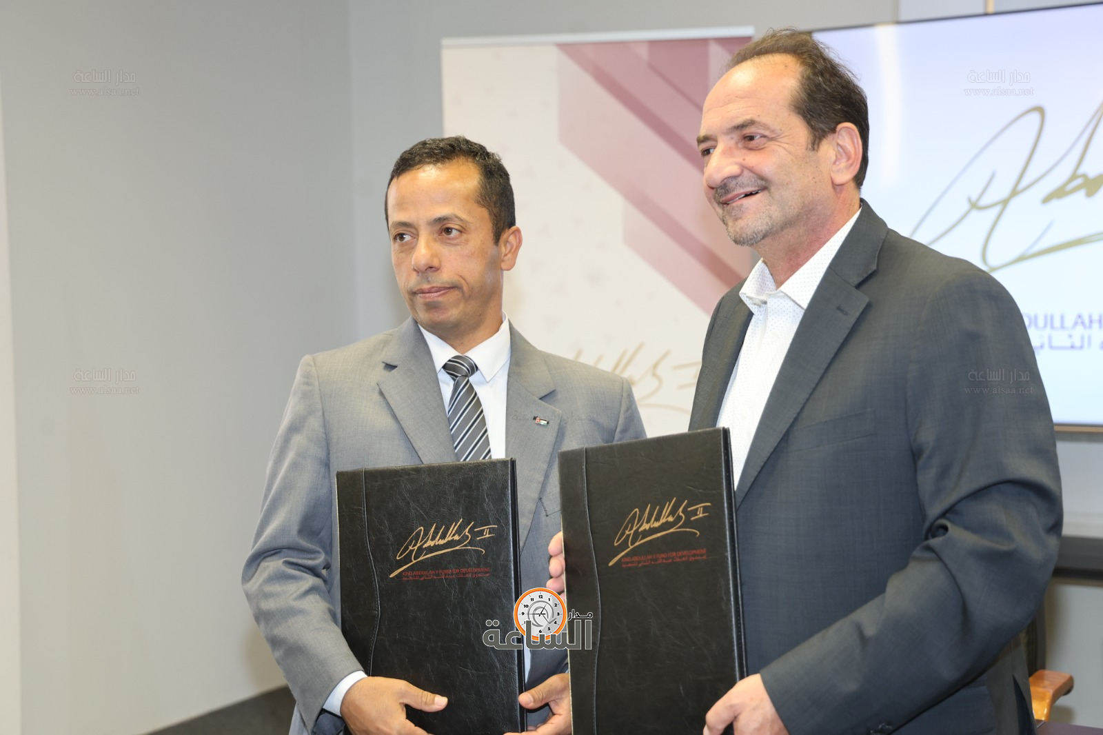 Madar Al-Saa Images 0.5316159618764174