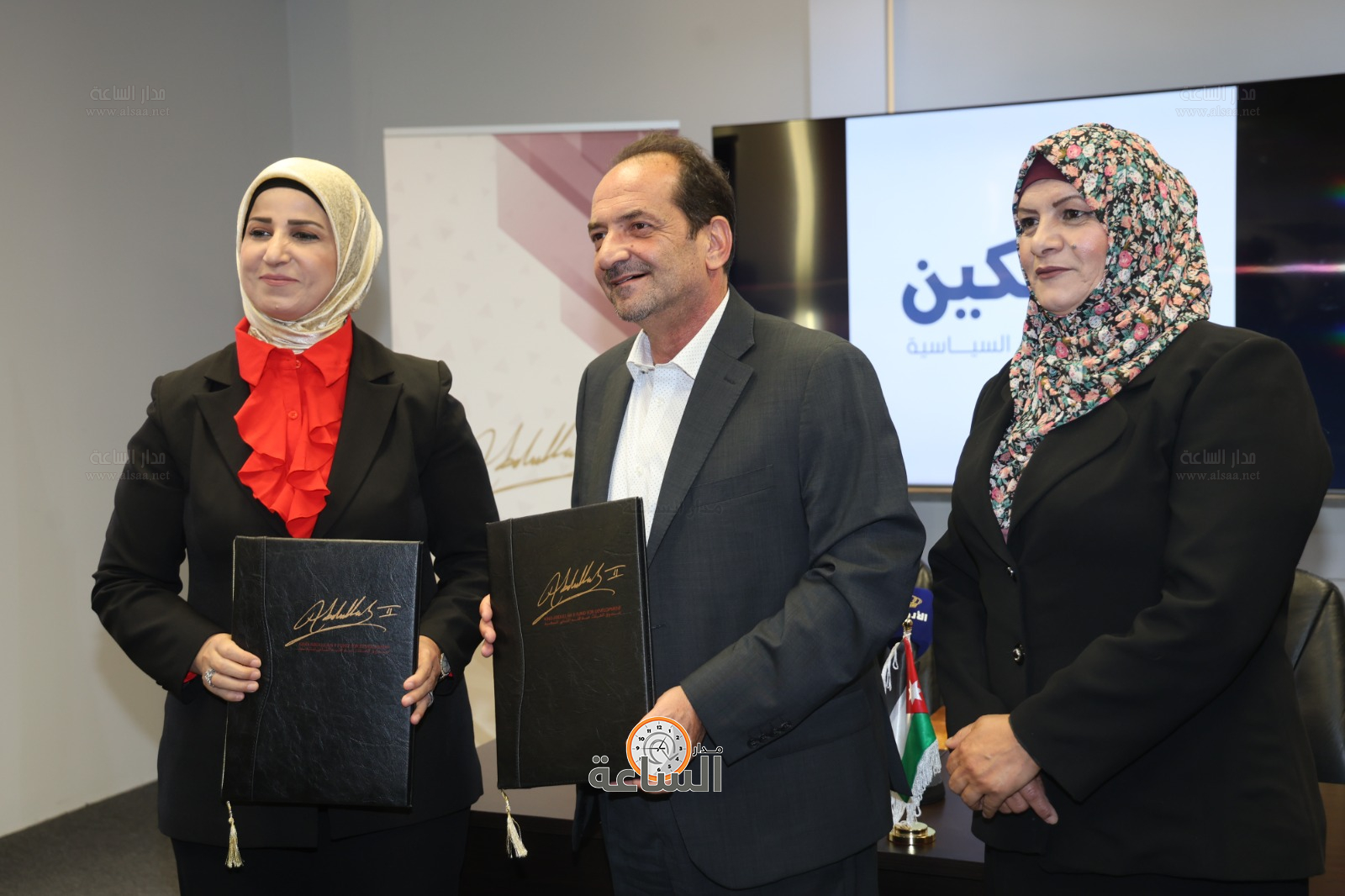 Madar Al-Saa Images 0.4839748979813766