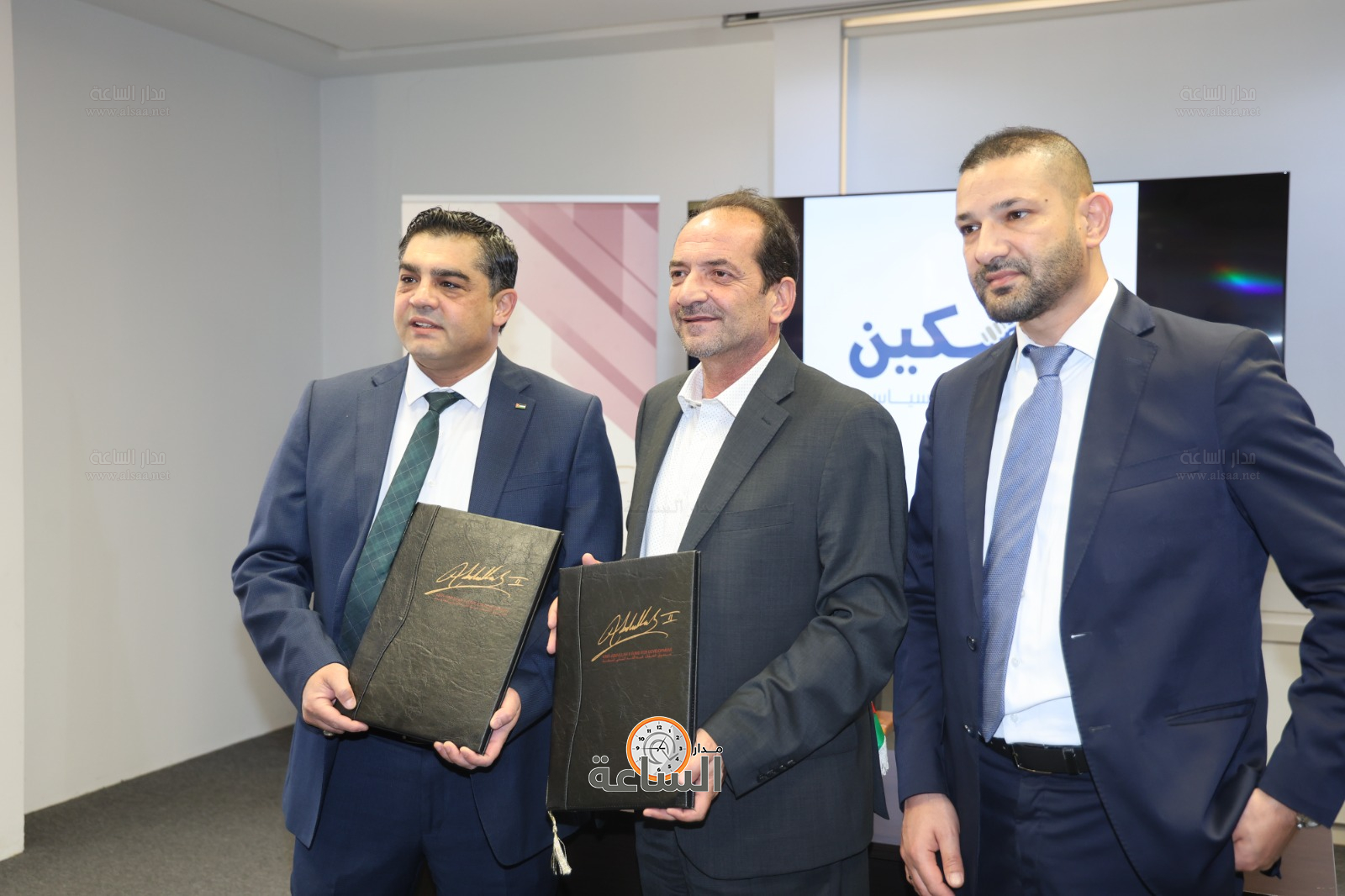 Madar Al-Saa Images 0.818848011448362