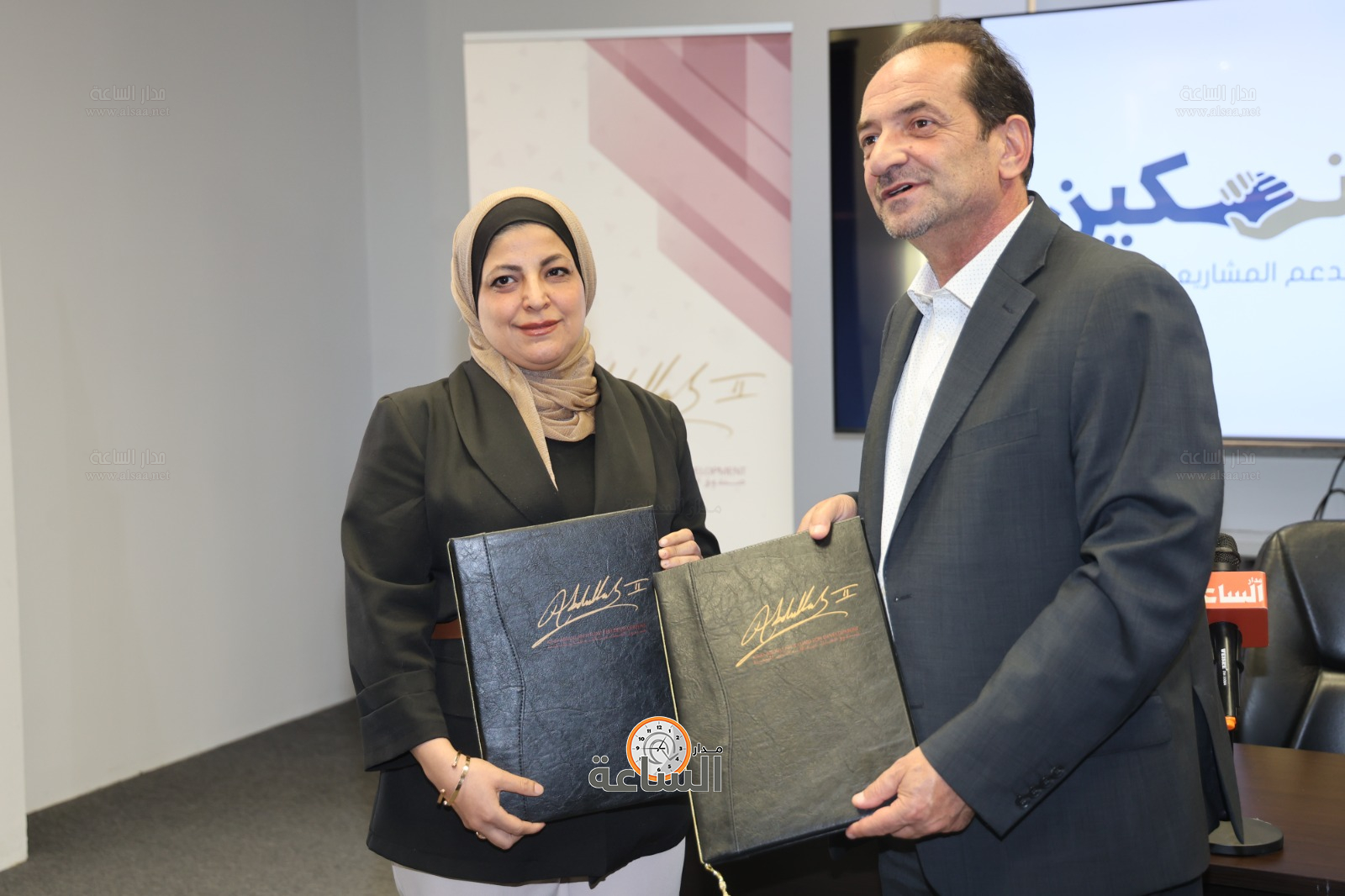 Madar Al-Saa Images 0.4006781239246908