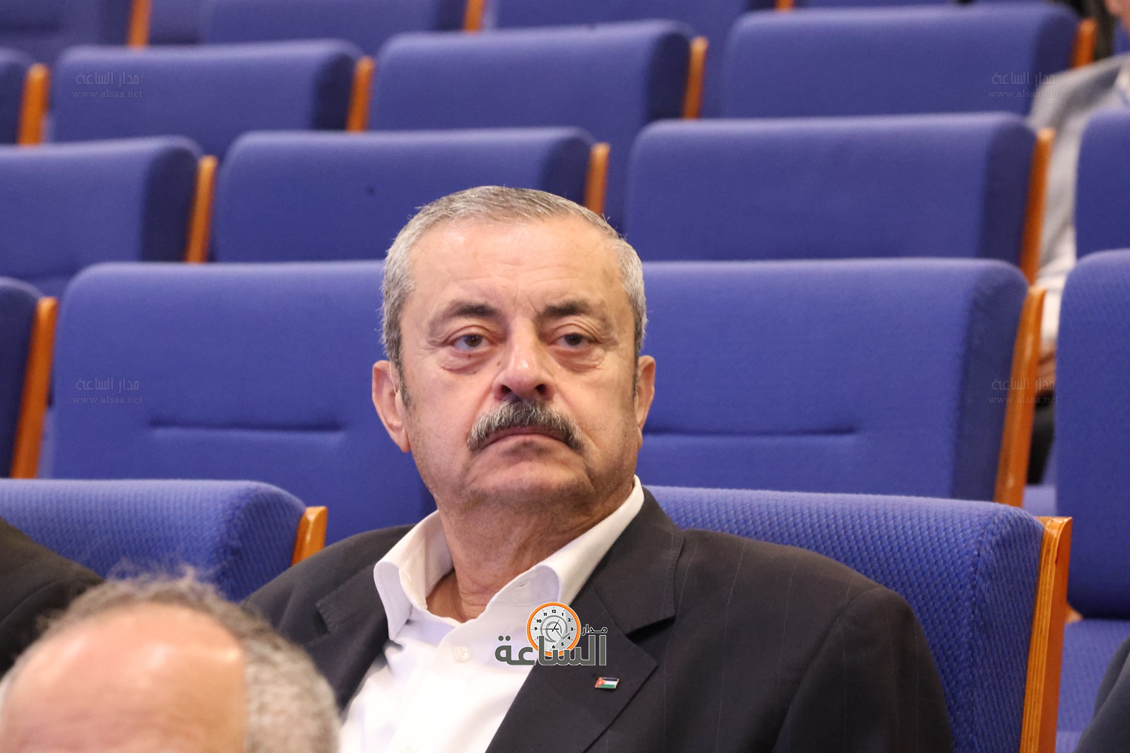 Madar Al-Saa Images 0.7758838220108325