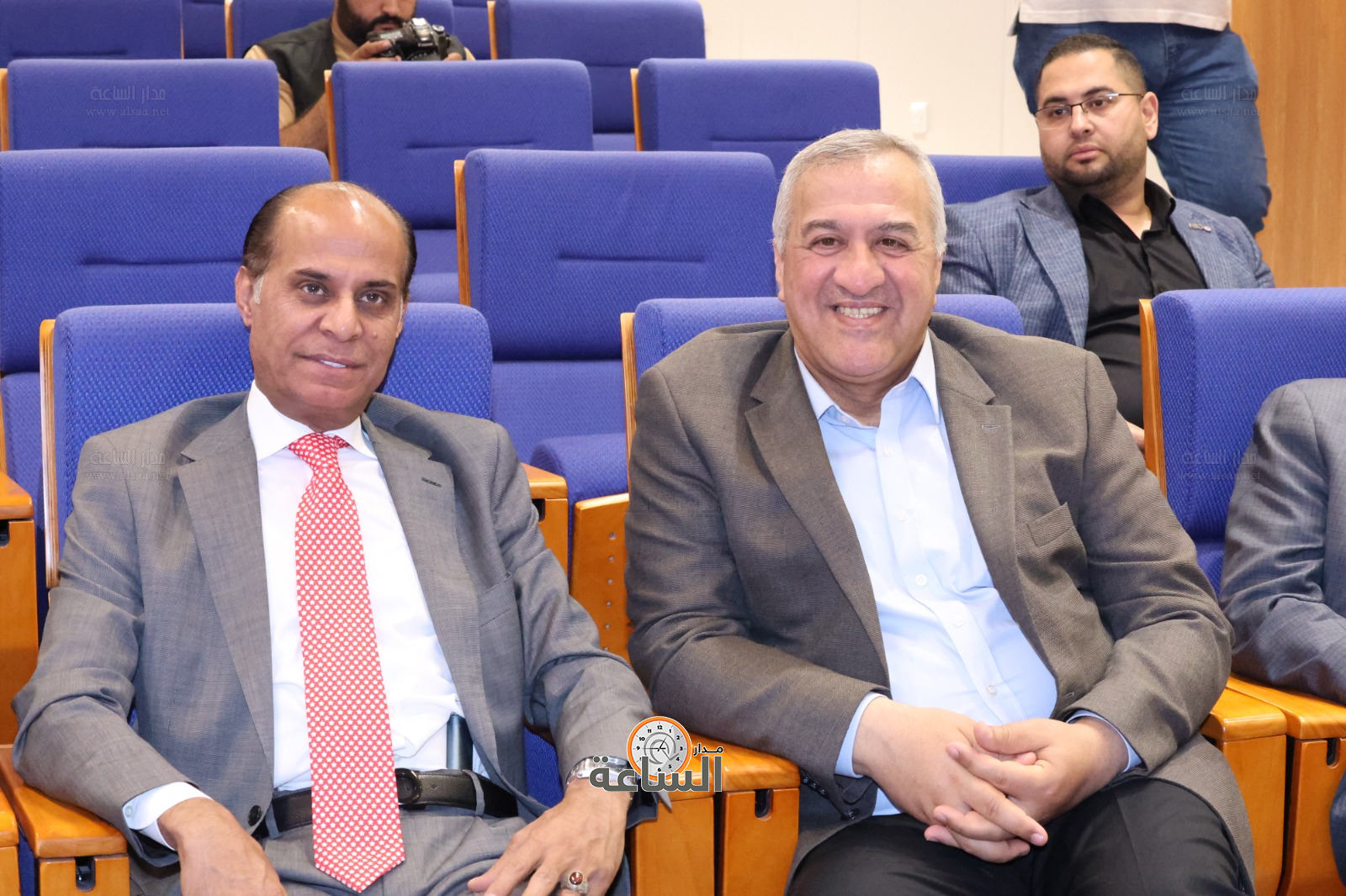 Madar Al-Saa Images 0.3432629111198594