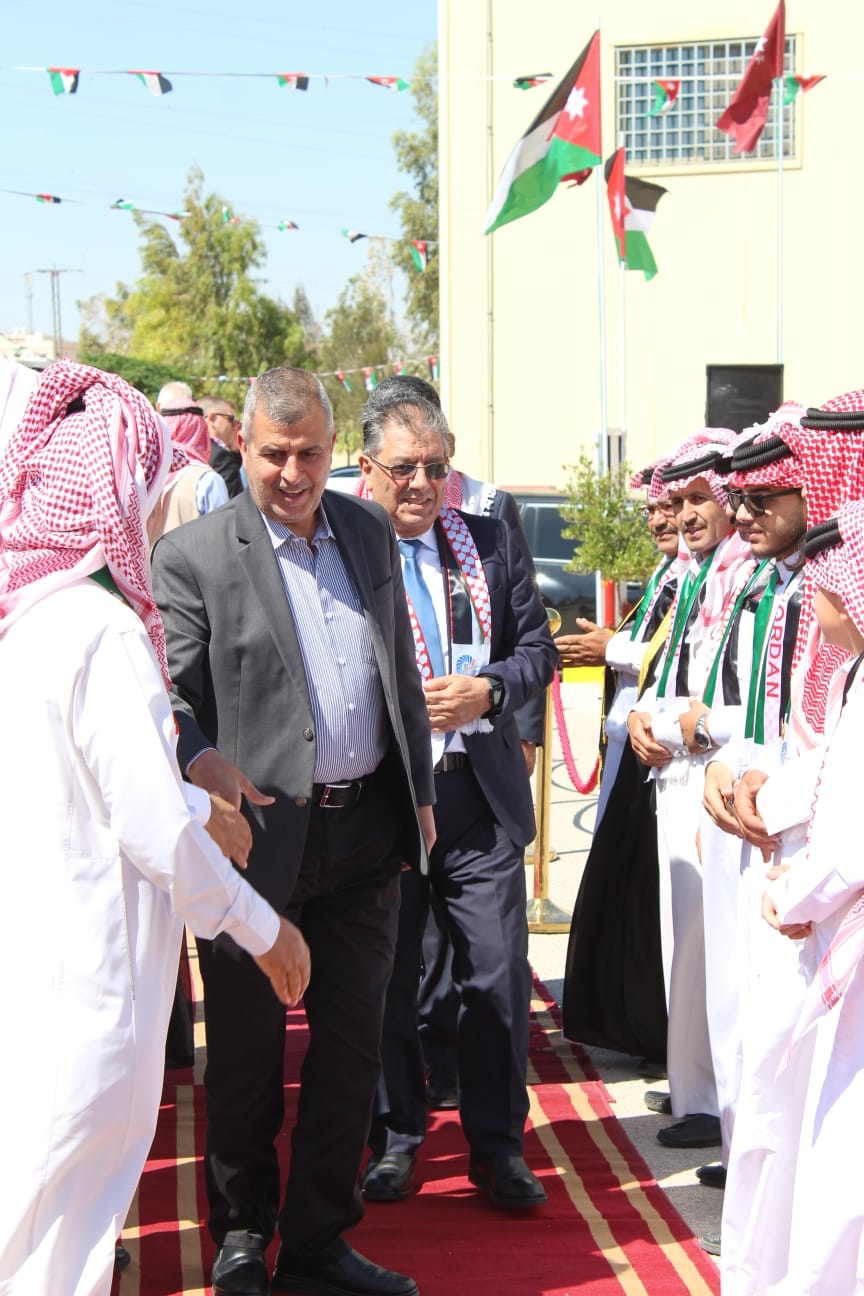 Madar Al-Saa Images 0.4622366506510469