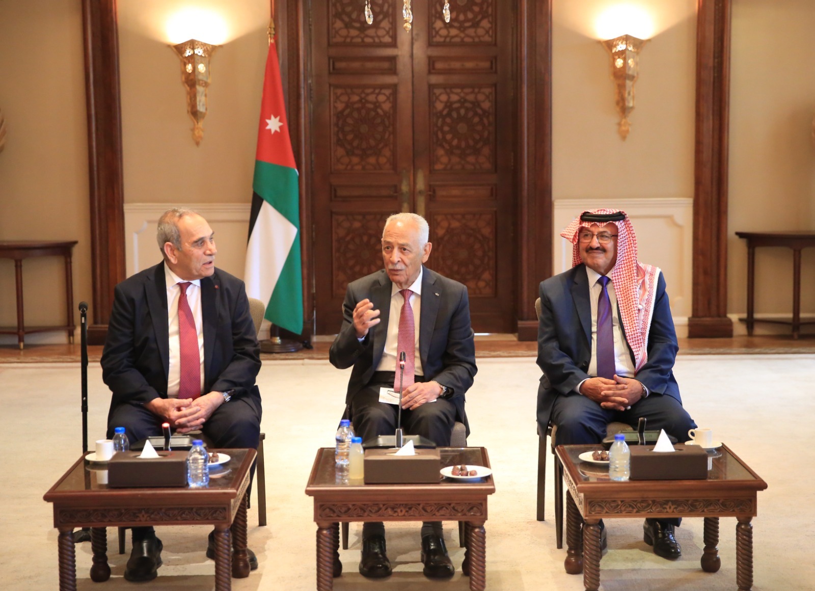 Madar Al-Saa Images 0.3071952422605495