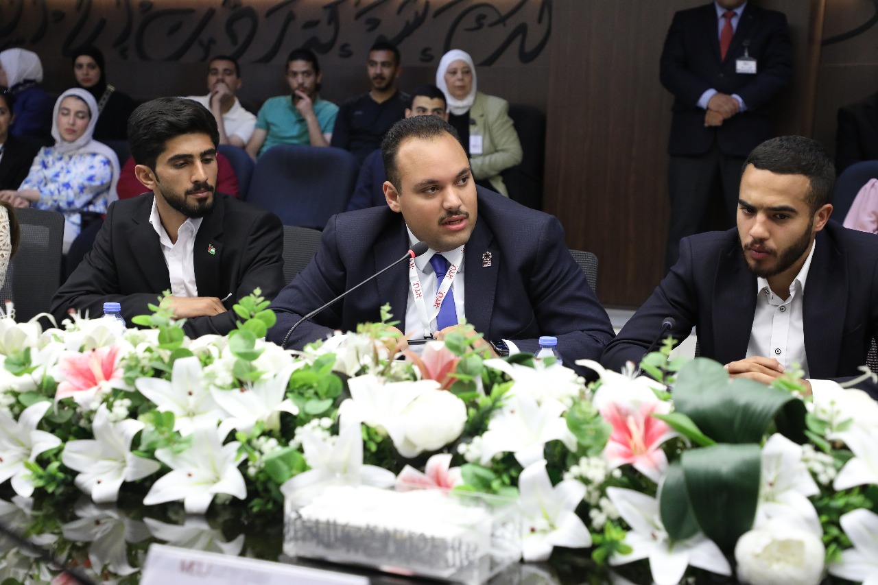 Madar Al-Saa Images 0.7193343292558191